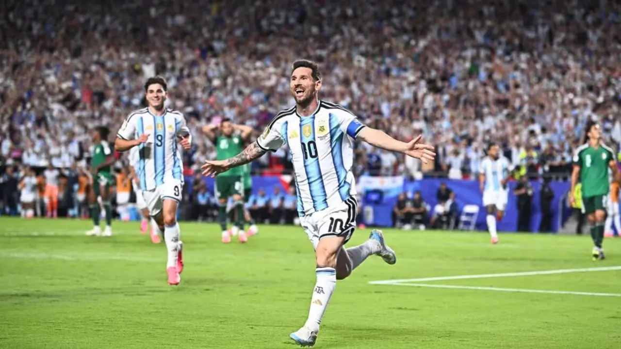 Messi celebrando su primer gol en el Mundial