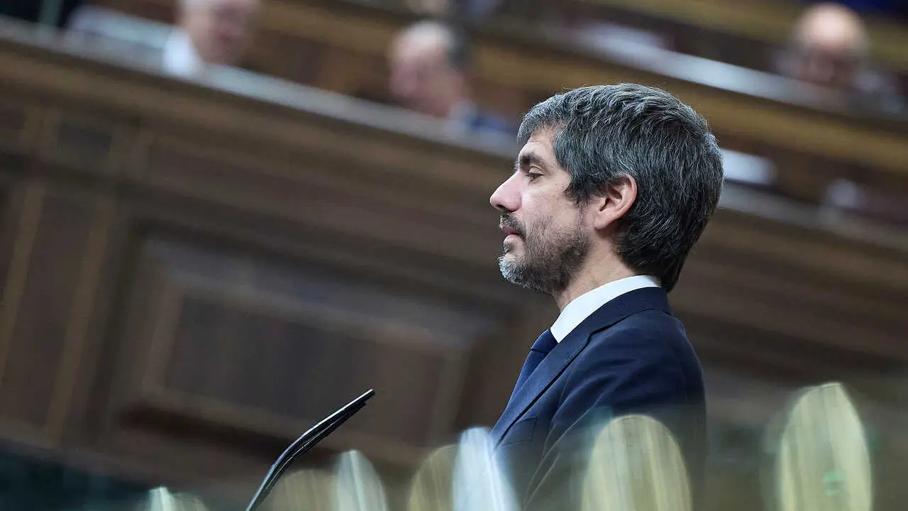 El ministro de Cultura, Ernest Urtasun, durante una sesi&oacute;n plenaria, en el Congreso de los Diputados, a 18 de junio de 2026, en Madrid (Espa&ntilde;a). 