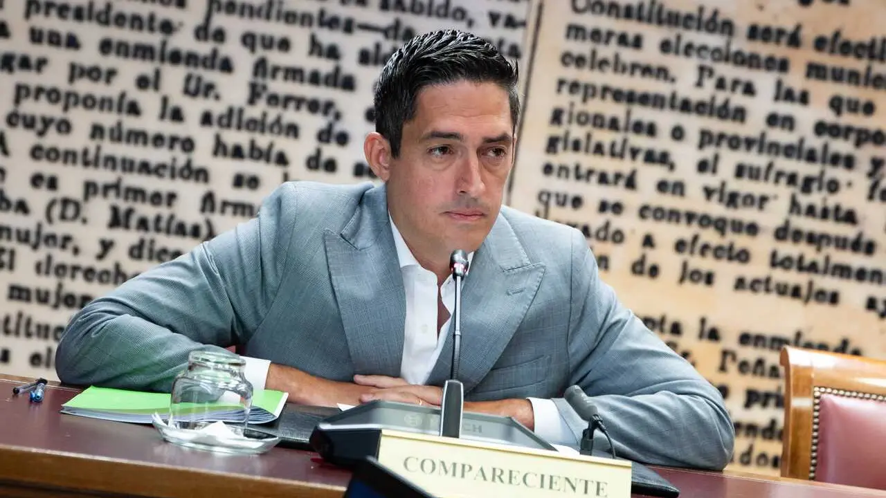 El empresario del sector financiero, responsable de la Bolsa Descentralizada de Valores de Venezuela (BDVV) Manuel Aar&oacute;n Fajardo Garc&iacute;a, comparece ante la comisi&oacute;n de investigaci&oacute;n sobre la gesti&oacute;n de la SEPI, a 22 de junio de 2026, en MAdrid (Espa&ntilde;a). 