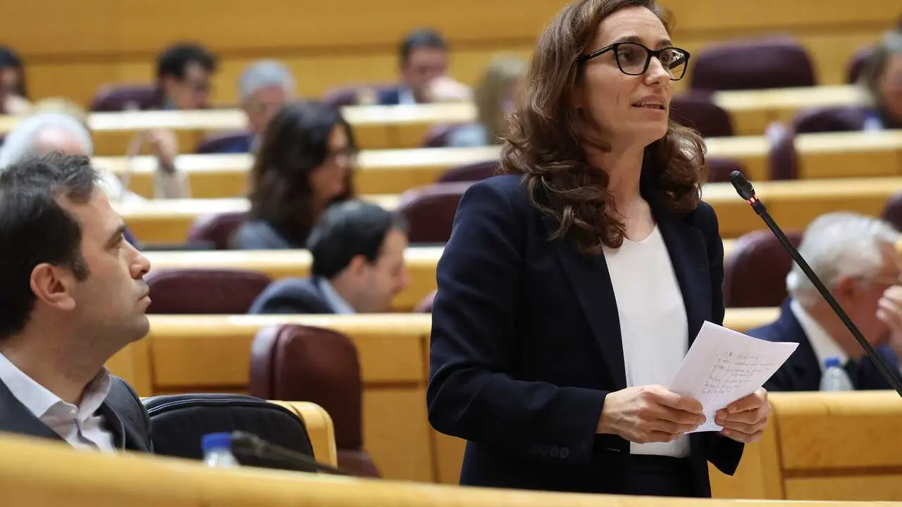 Archivo - Imagen de archivo de la ministra de Sanidad, M&oacute;nica Garc&iacute;a, durante una sesi&oacute;n plenaria en el Senado.
