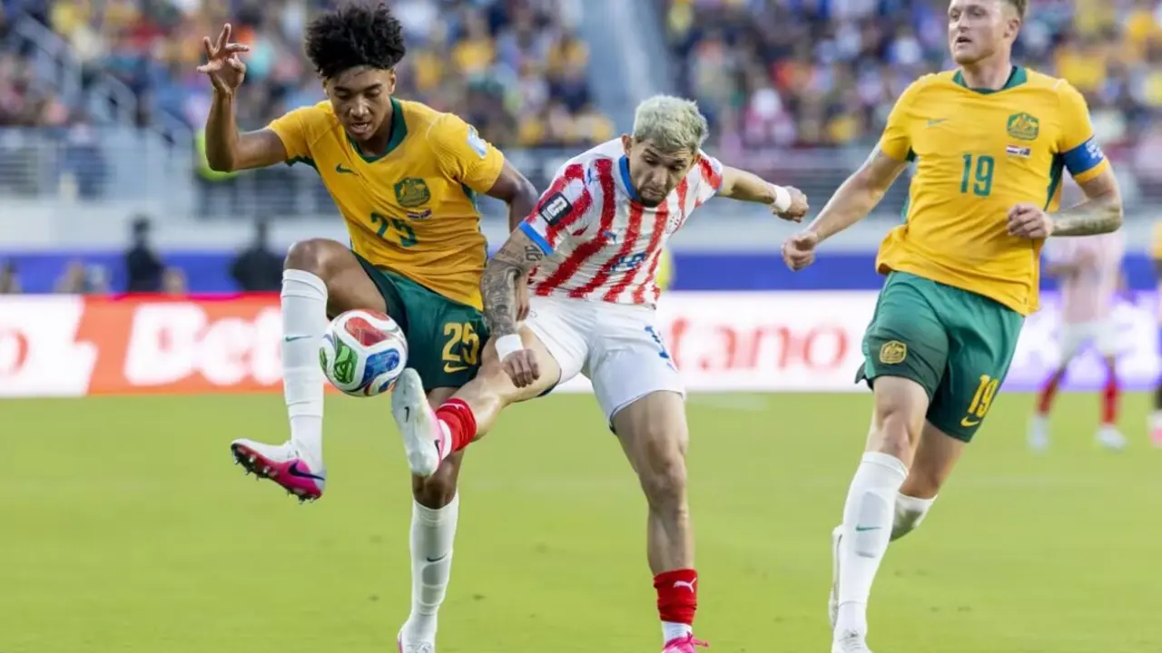 Australia firma un soso empate con Paraguay para acceder a los cruces
