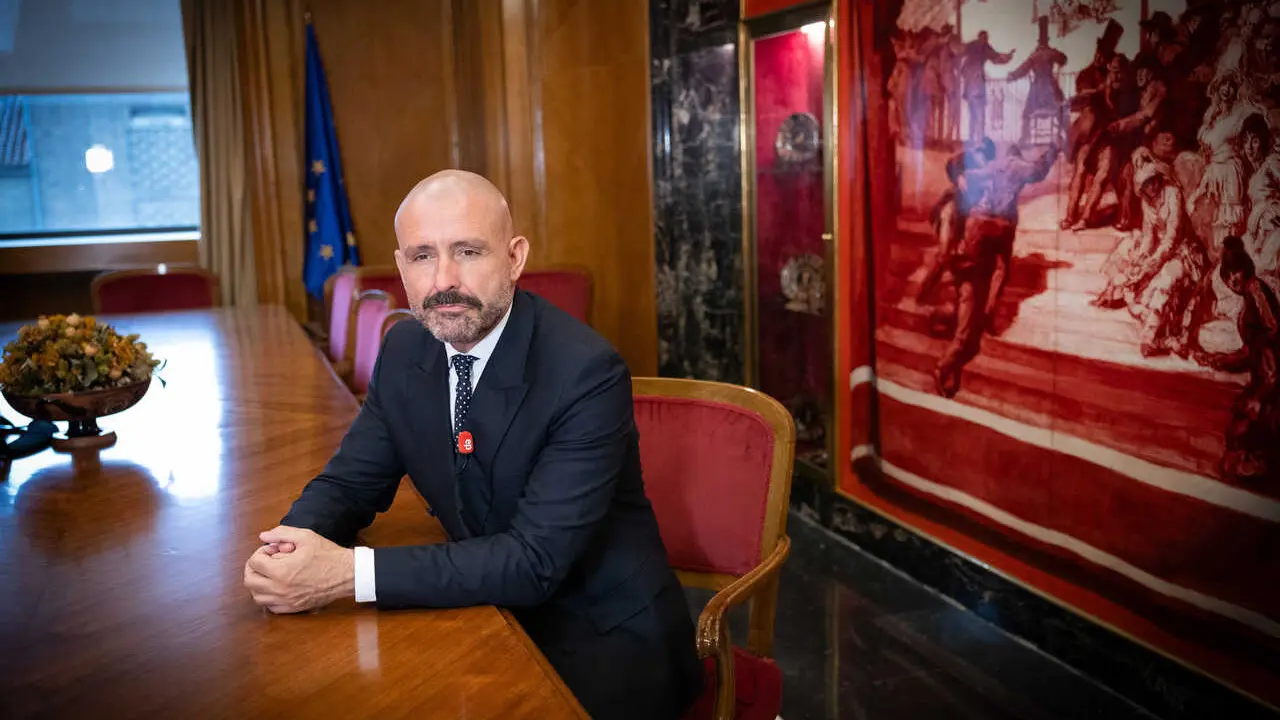El vicesecretario de Educaci&oacute;n e Igualdad del PP, Jaime de los Santos, posa para Europa Press
