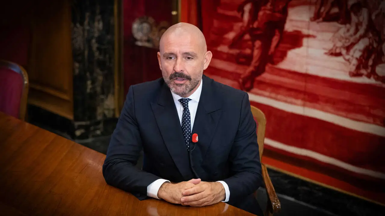 El vicesecretario de Educaci&oacute;n e Igualdad del PP, Jaime de los Santos, durante una entrevista para Europa Press, en el Congreso de los Diputados, a 25 de junio de 2026, en Madrid (Espa&ntilde;a)