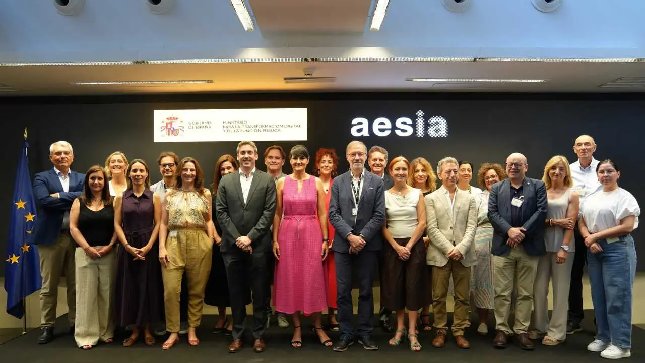 Reuni&oacute;n del Comit&eacute; Asesor del Laboratorio de Ideas de la Agencia Espa&ntilde;ola de Supervisi&oacute;n de la Inteligencia Artificial (AESIA).