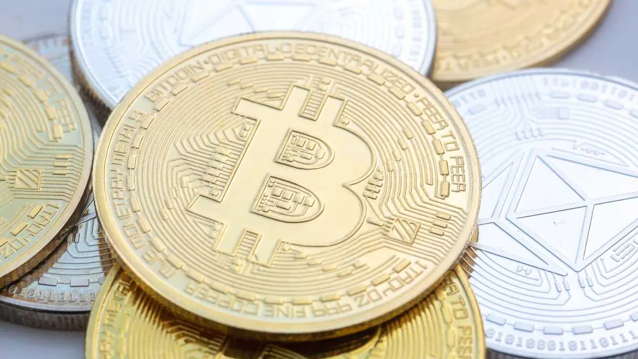 Archivo - Finaliza el per&iacute;odo transitorio del reglamento europeo MiCA sobre criptoactivos.