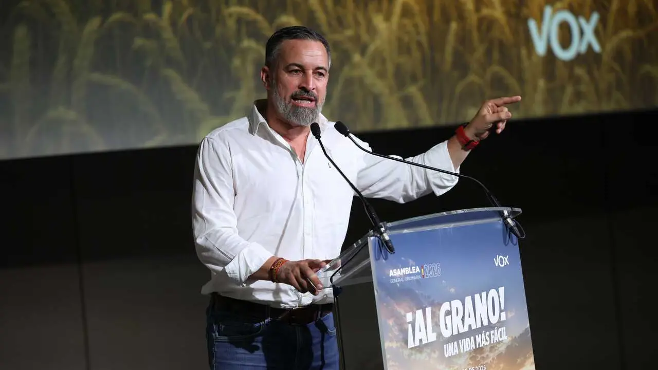 El presidente de Vox, Santiago Abascal, interviene durante la Asamblea Ordinaria de Vox 2026, el auditorio Mutua Madrile&ntilde;a, a 27 de junio de 2026, en Madrid (Espa&ntilde;a). 