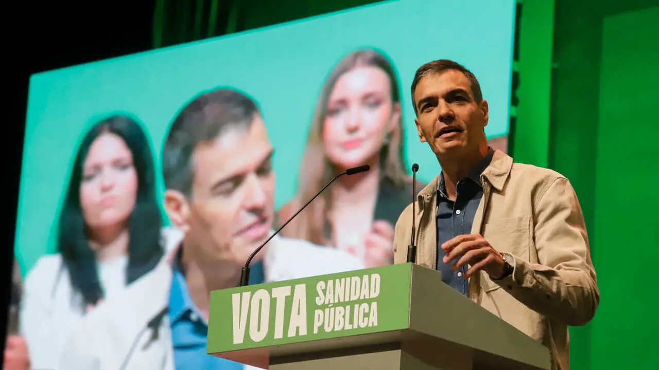 Archivo - El secretario general del PSOE y presidente del Gobierno, Pedro S&aacute;nchez, durante un mitin electoral, a 10 de mayo de 2026 en La L&iacute;nea de la Concepci&oacute;n, C&aacute;diz (Foto de archivo).