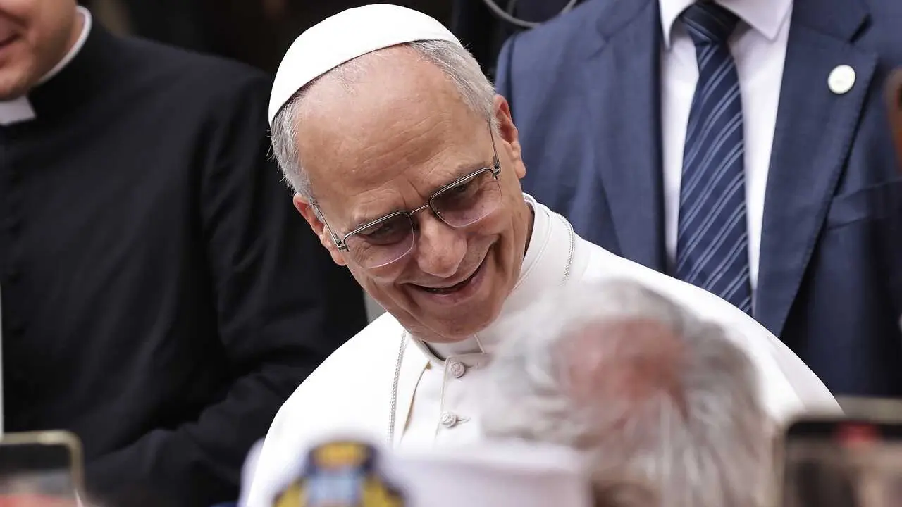 Archivo - El Papa Le&oacute;n XIV en Castel Gandolfo en agosto de 2025.