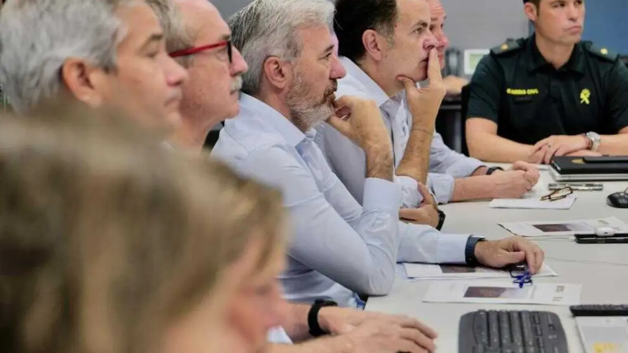 El presidente del Gobierno de Arag&oacute;n. Jorge Azc&oacute;n, y el consejero de Interior, Roberto Berm&uacute;dez de Castro, han participado en la reuni&oacute;n del CECOPI.