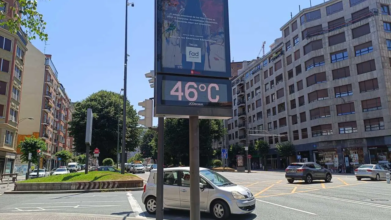 Term&oacute;metro por encima de 45 grados en Bilbao