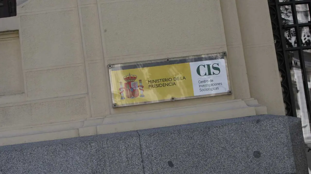 Archivo - Sede del Centro de Investigaciones Sociol&oacute;gicas (CIS)