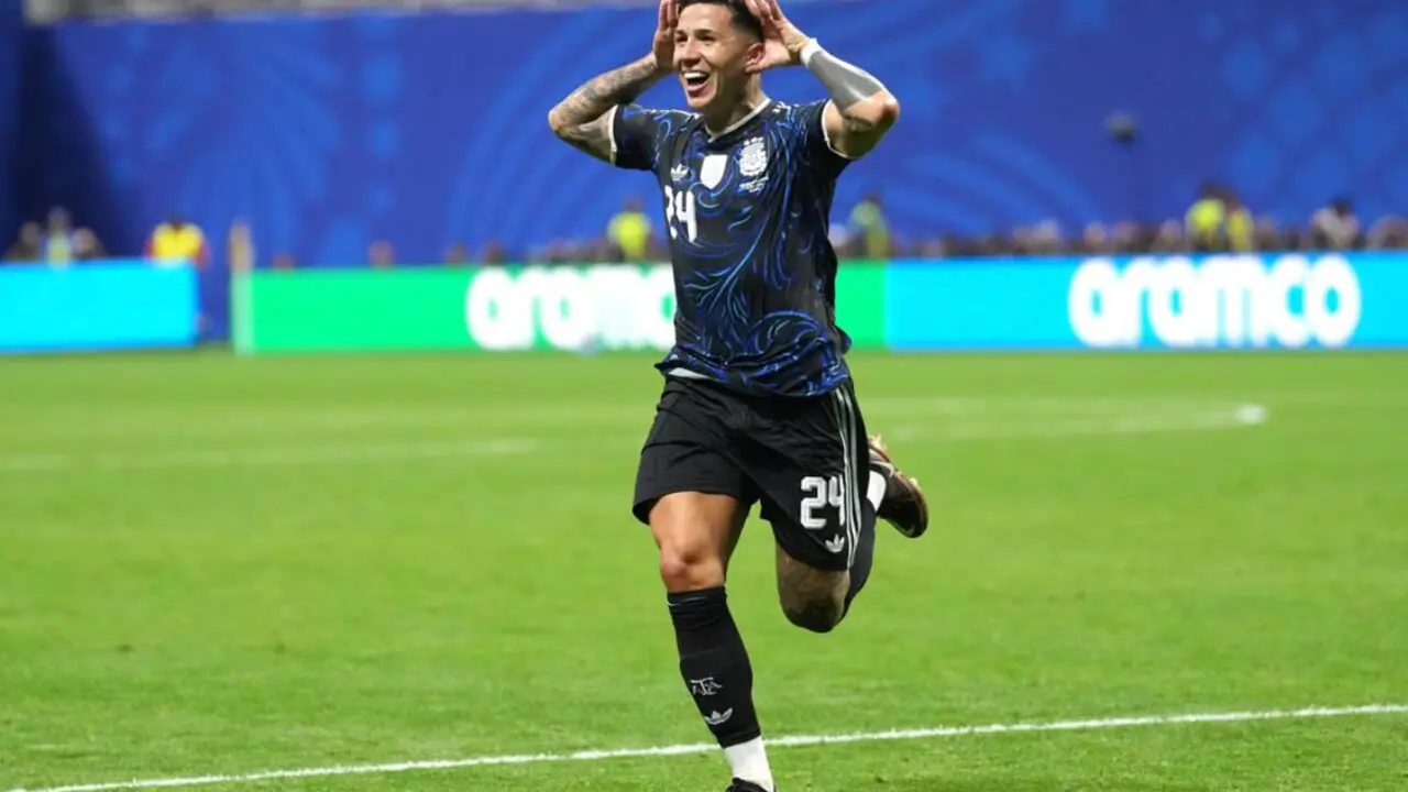 Enzo Fern&aacute;ndez celebra un gol.
- Nick Potts/PA Wire/dpa
