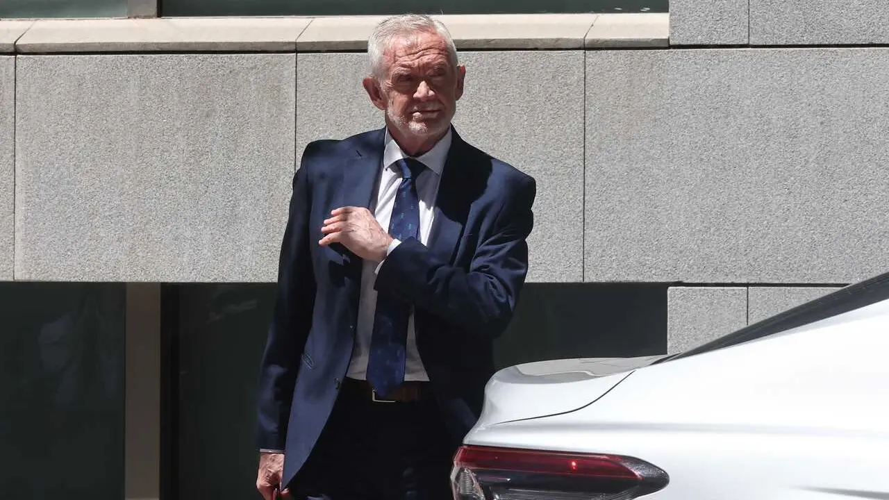 El director adjunto operativo (DAO) del Instituto Armado, Manuel Llamas, a su salida de la Audiencia Nacional, a 16 de julio de 2026, en Madrid (Espa&ntilde;a). 