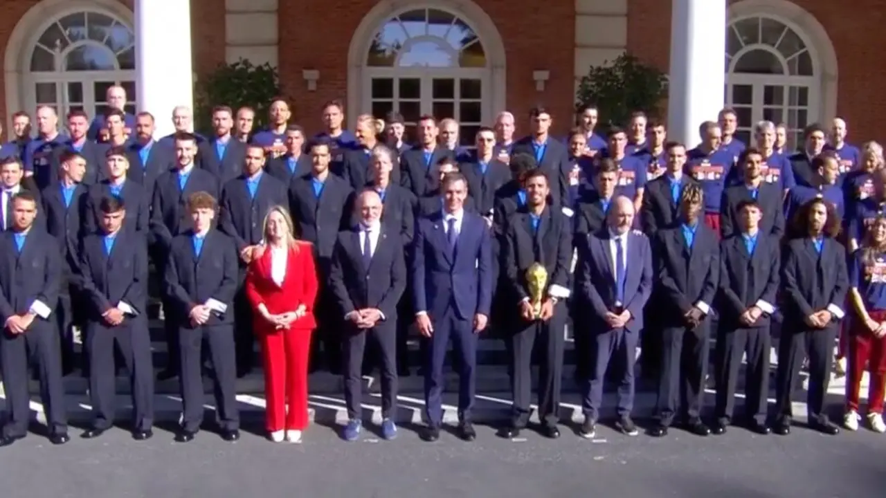 Recepci&oacute;n de la Selecci&oacute;n en la Moncloa