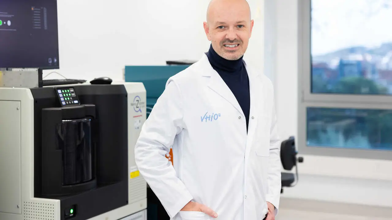 Archivo - El jefe del Grupo de Oncolog&iacute;a Molecular del VHIO e investigador principal de este estudio, el Dr. Paolo Nuciforo.