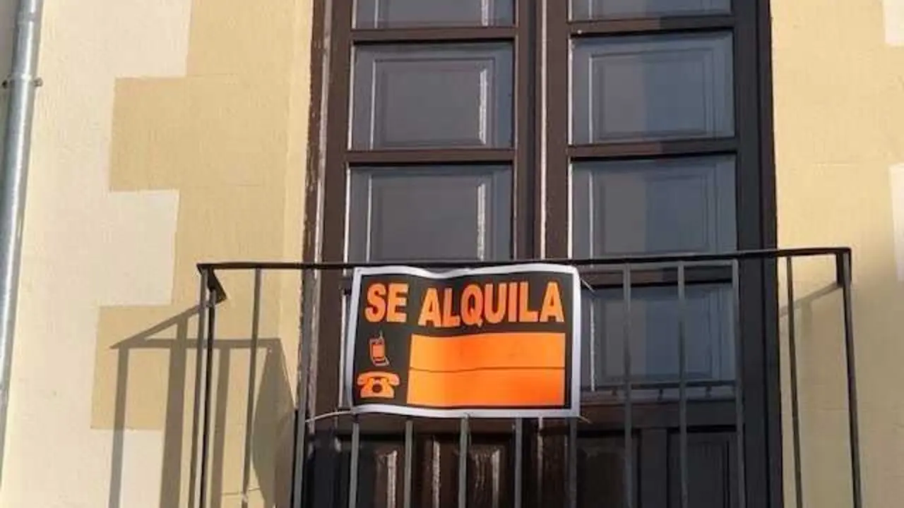 Archivo - Una vivienda en alquiler