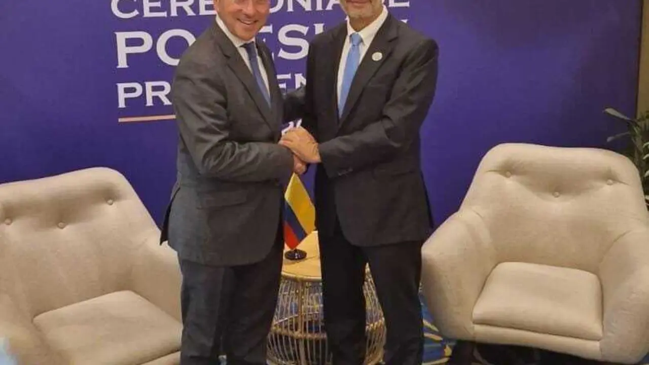 ​El Ministro De Asuntos Exteriores, Uni&oacute;n Europea Y Cooperaci&oacute;n, Jos&eacute; Manuel Albares, Y  El Nuevo Canciller Colombiano, Omar Bula.
