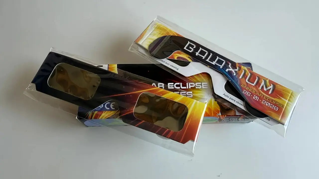 Gafas para el eclipse