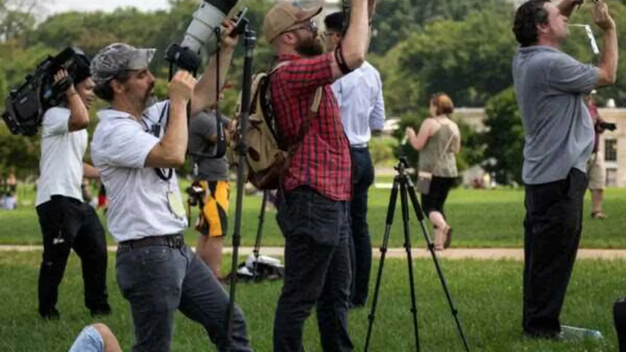 People view the 2017 total eclipse in Washington. The Earth will cross the shadow of the moon, creating a total solar eclipse. Eclipses happen about every six months, but this one is special. For the first time in almost 40 years, the path of the moon&rsquo;s shadow passes through the continental United States.