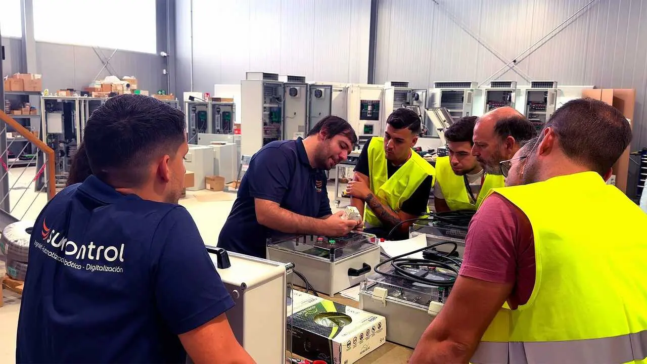 Pr&aacute;cticas en taller especializado