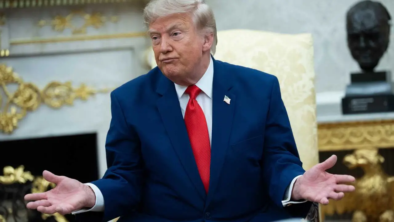 July 21, 2026, Washington, District Of Columbia, USA: United States President Donald J Trump as he meets with President Joseph Aoun of the Republic of Lebanon in the Oval Office of the White House in Washington, DC, USA, on Tuesday, July 21, 2026.  Aoun i