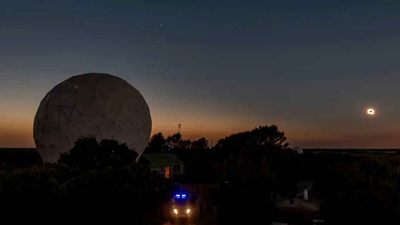 Archivo - El eclipse desde el Observatorio de Yebes (Guadalajara)
