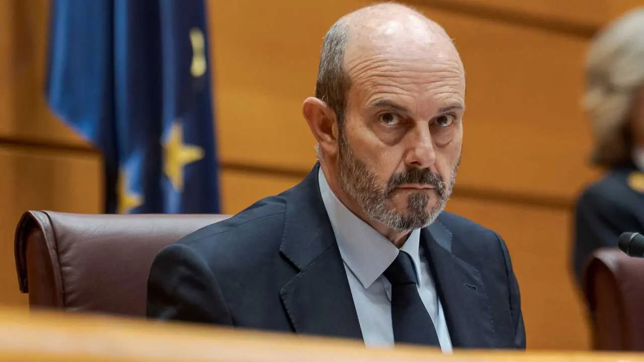 Archivo - El presidente del Senado, Pedro Roll&aacute;n, durante el pleno extraordinario sobre el caos ferroviario, en el Senado,  a 29 de enero de 2026, en Madrid (Espa&ntilde;a). 