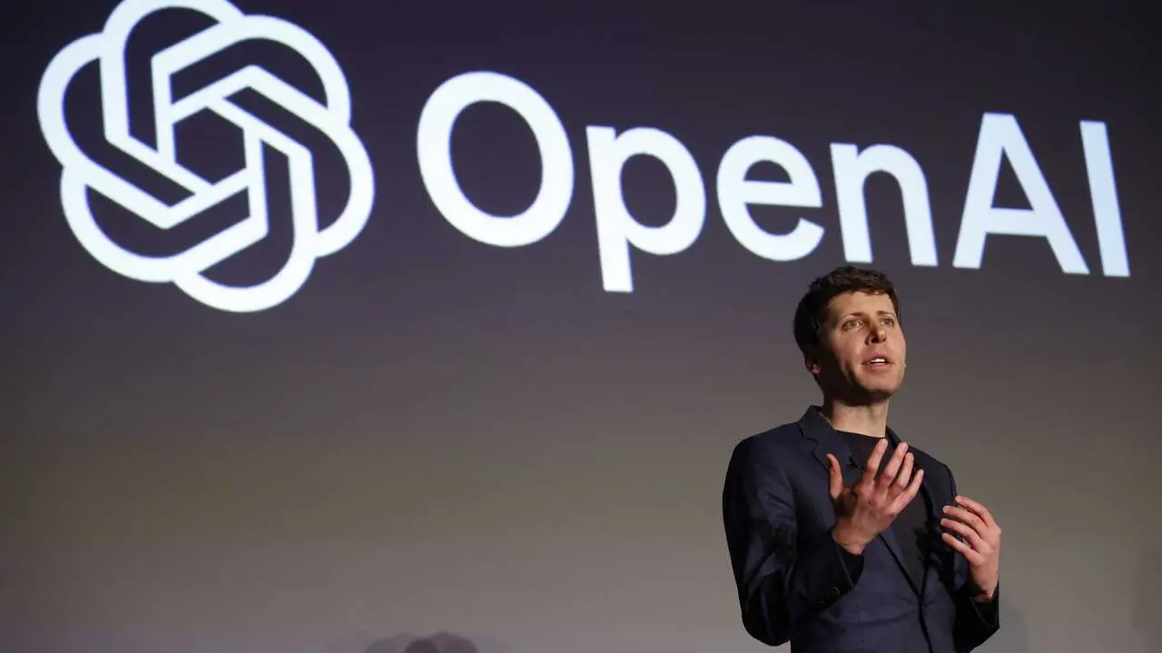 Archivo - 03 February 2025, Japan, Tokyo: Sam Altman CEO of OpenAI speaks during a news conference in Tokyo. SoftBank Group Corp. CEO Masayoshi Son announced an alliance with Open AI Inc. for business in Japan. Also, Sam Altman CEO of OpenAI Inc. announce
