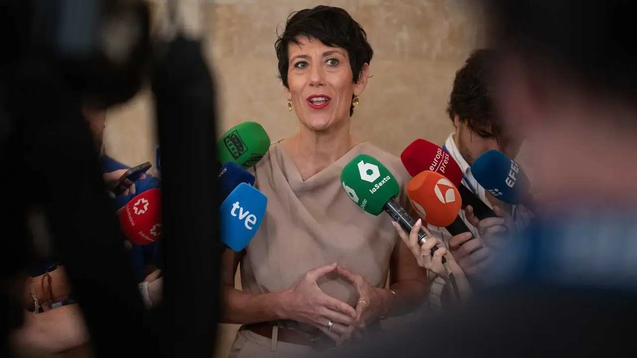 La ministra de Inclusi&oacute;n, Seguridad Social y Migraciones, Elma Saiz, valora los datos de afiliaci&oacute;n a la Seguridad Social del mes de julio, a 4 de agosto de 2026, en Madrid (Espa&ntilde;a). 
