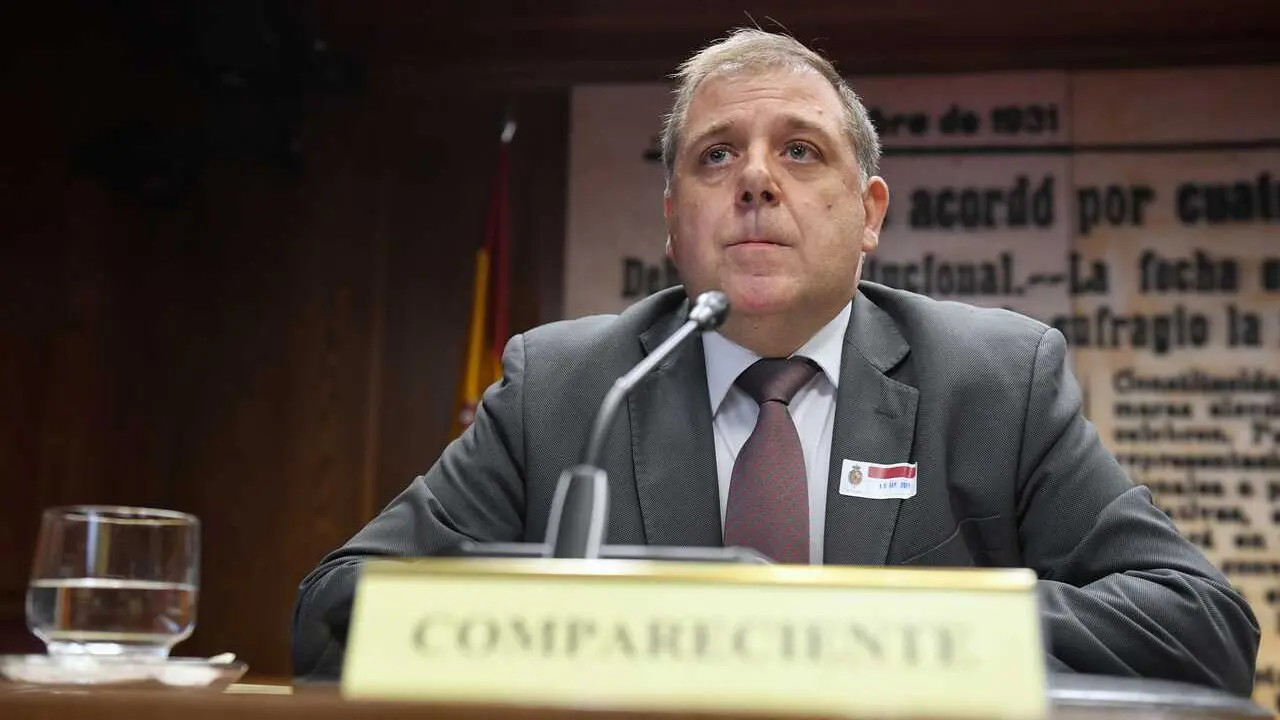 Archivo - El consejero de la sociedad espa&ntilde;ola de participaciones industriales (SEPI) y expresidente de Correos y tel&eacute;grafos, Juan Manuel Serrano.