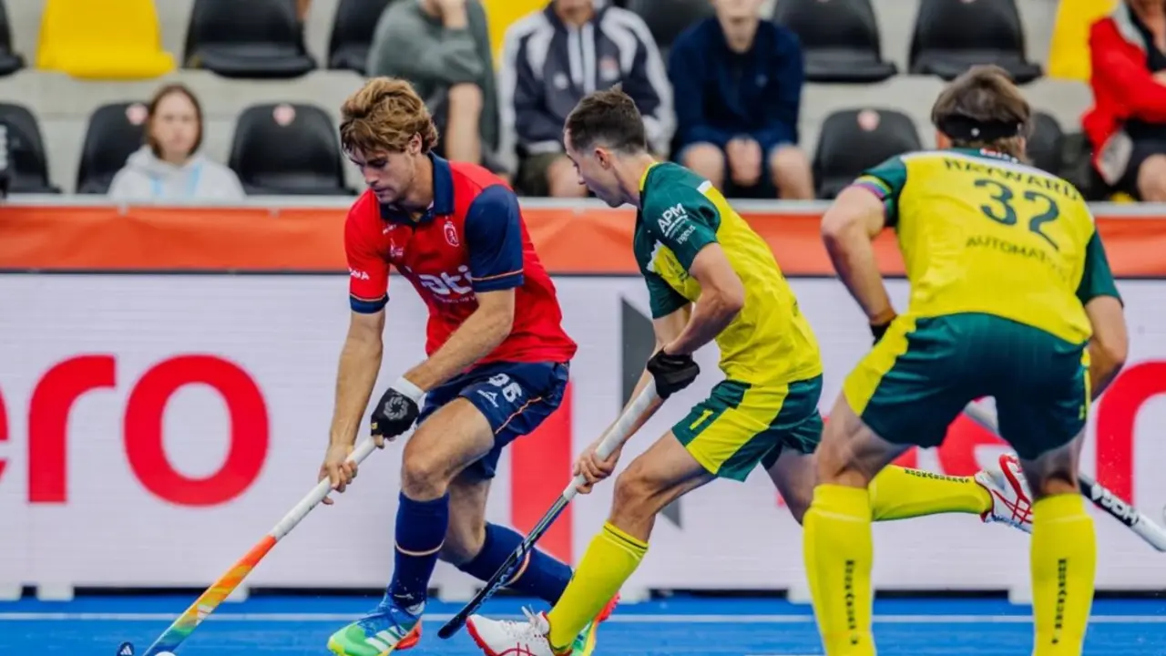 Espa&ntilde;a cae ante Australia y luchar&aacute; por estar en la Copa ante Irlanda