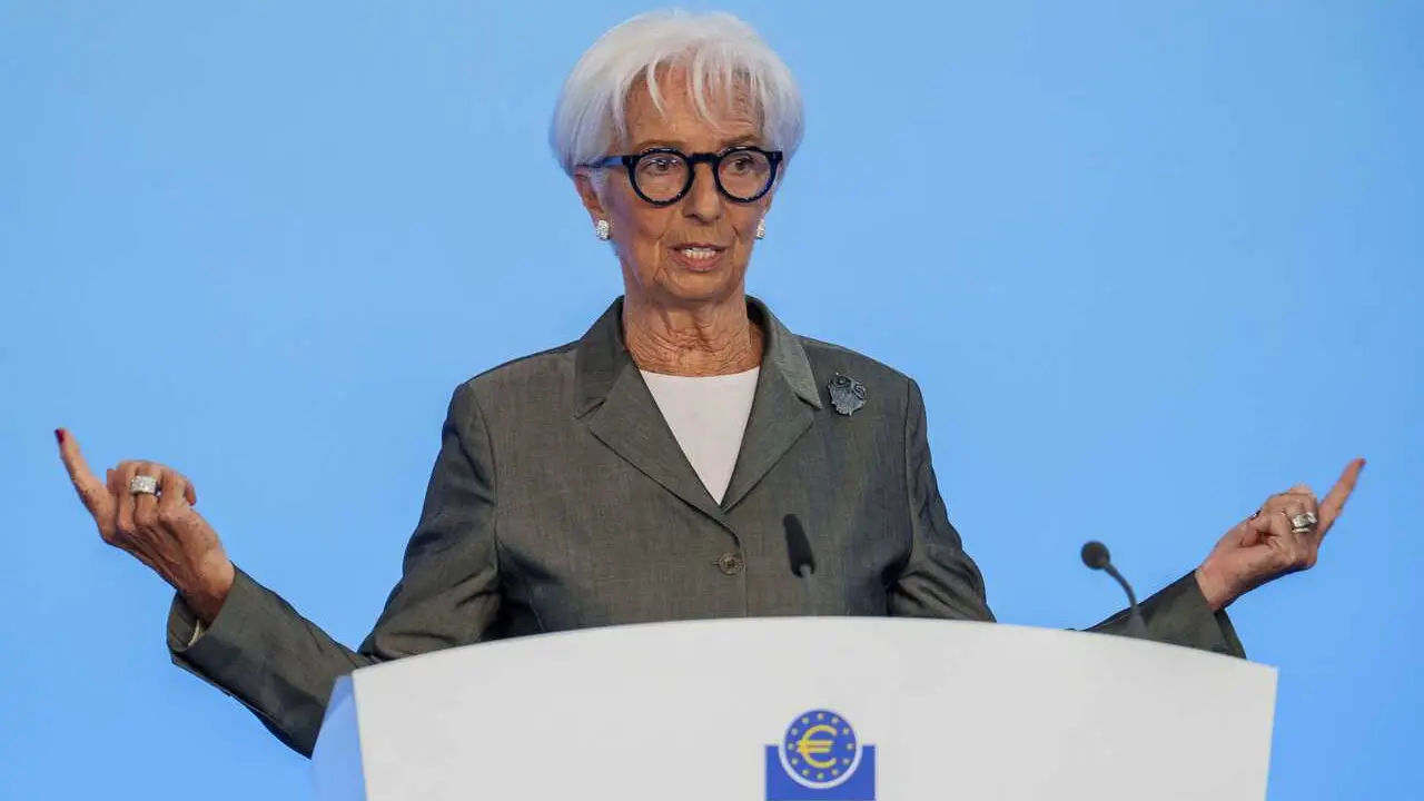 23 July 2026, Hesse, Frankfurt am Main: President of the European Central Bank (ECB) Christine Lagarde speaks at a press conference during the ECB Governing Council meeting. Photo: Andreas Arnold/dpa
