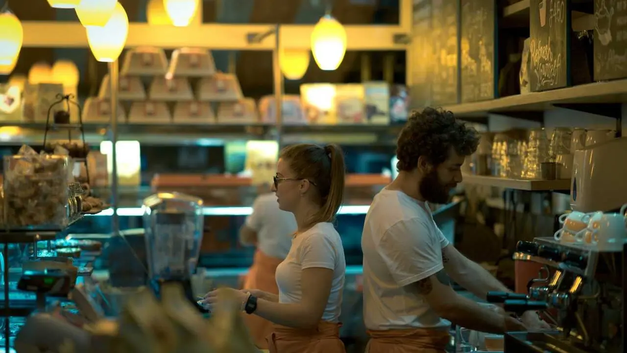 Trabajadores. Hoteler&iacute;a. Cafeter&iacute;a. Camareros.