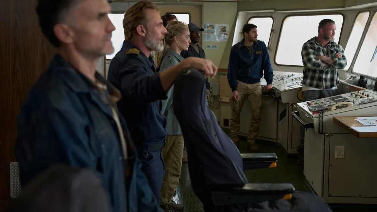 Roland M&oslash;ller as Captain Marko Madsen and Annabelle Wallis as Angie Ellis in Mutiny. Photo Credit: Dan Smith/Lionsgate