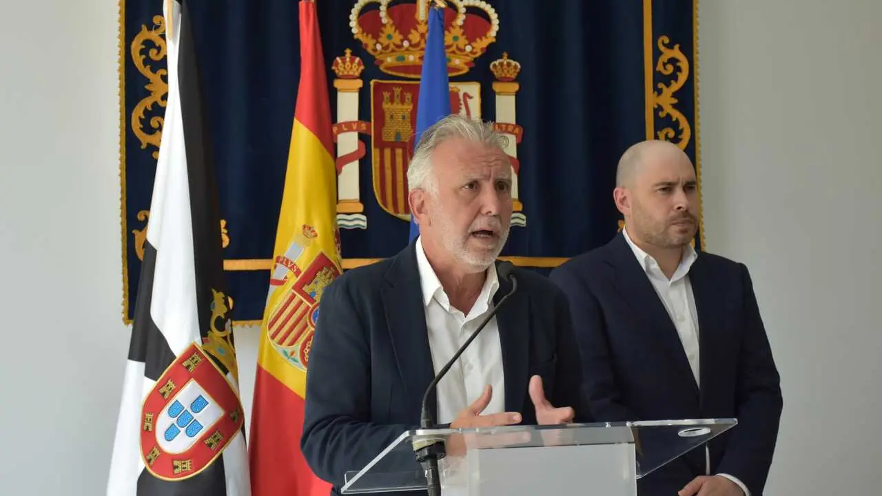 El ministro de Pol&iacute;tica Territorial y Memoria Democr&aacute;tica, &Aacute;ngel V&iacute;ctor Torres,  en la Delegaci&oacute;n del Gobierno de Espa&ntilde;a en Ceuta, a 10 de agosto de 2026, en Ceuta (Espa&ntilde;a). 