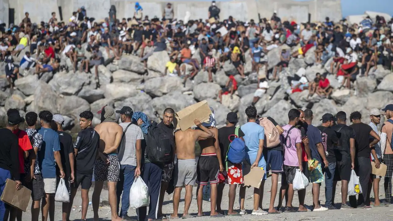igrantes en la playa del Trampol&iacute;n. 