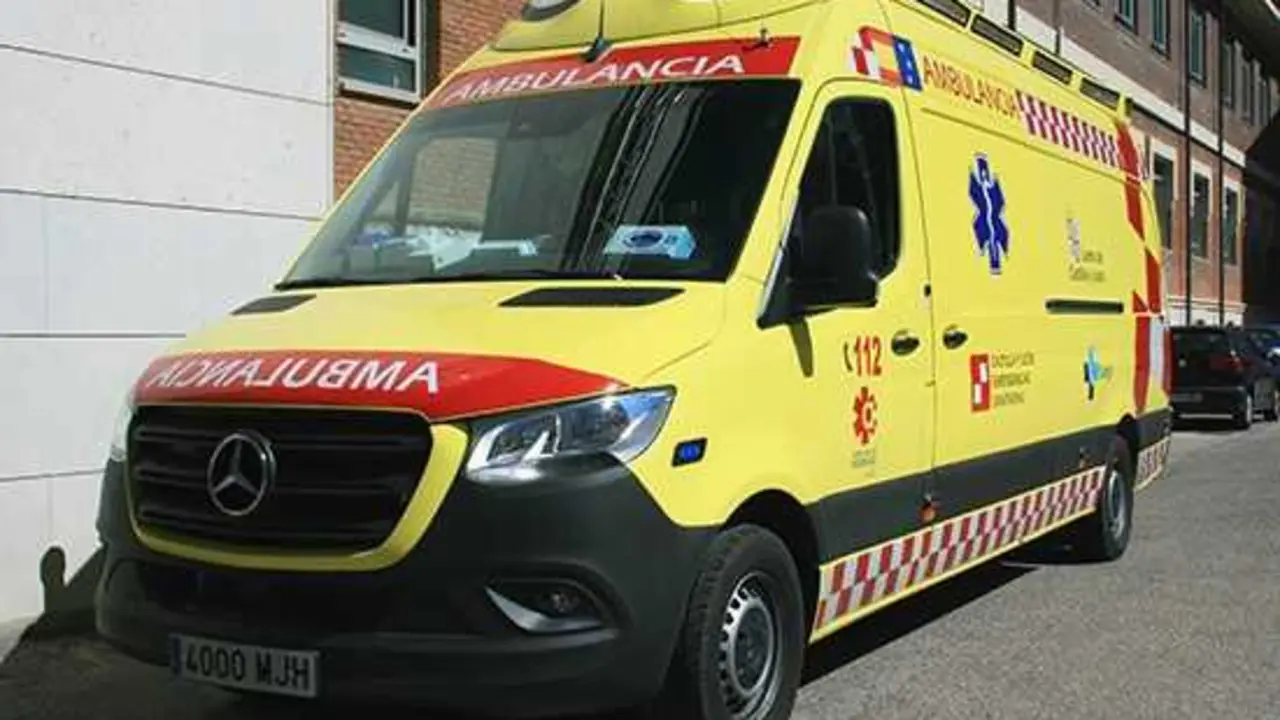Archivo - Ambulancia.