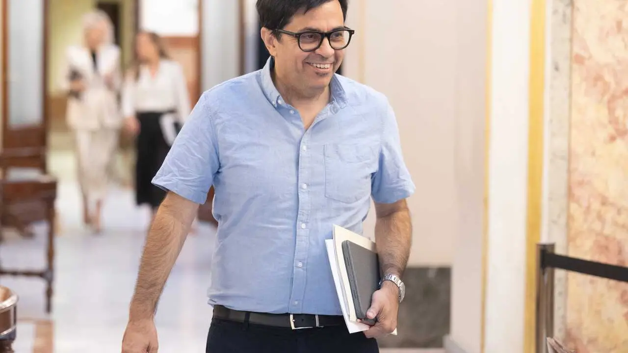 Archivo - El secretario primero de la Mesa del Congreso, Gerardo Pisarello, a su llegada a una reuni&oacute;n de la Mesa del Congreso de los Diputados, a 23 de julio de 2026, en Madrid (Espa&ntilde;a).