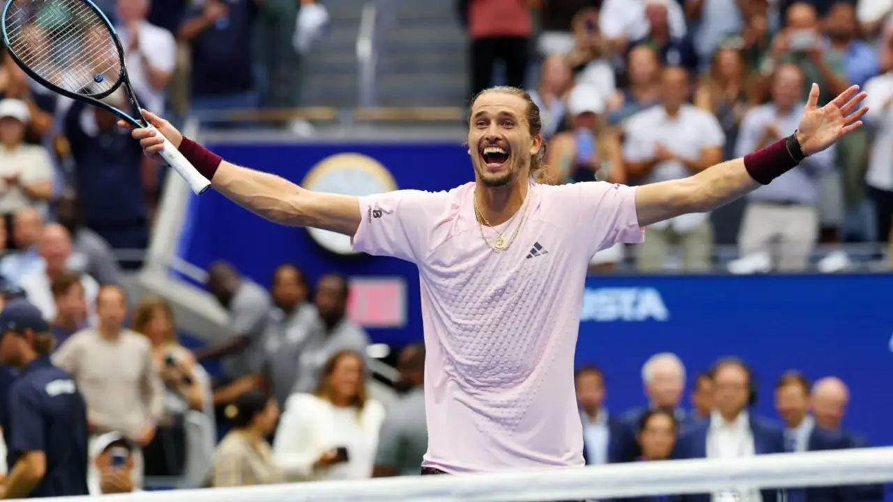 Zverev celebrando su victoria en el US Open