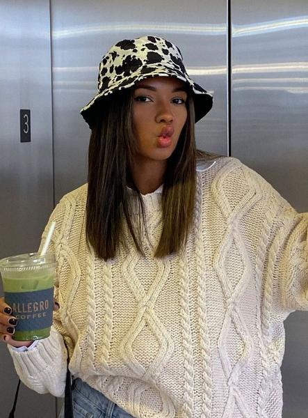 Bucket hat. Pinterest