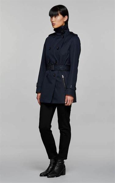 Neo Trench - obtenido de Lyst