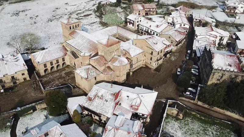 Santillana del Mar Nevada