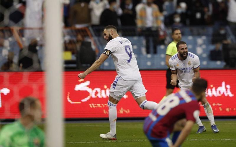 Celebración gol de Benzemá