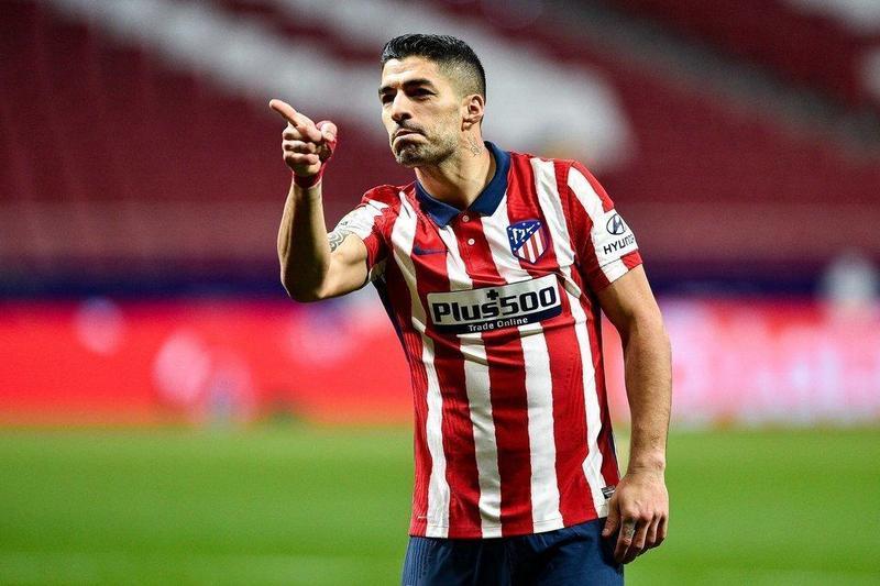 Luis Suárez celebrando el gol.