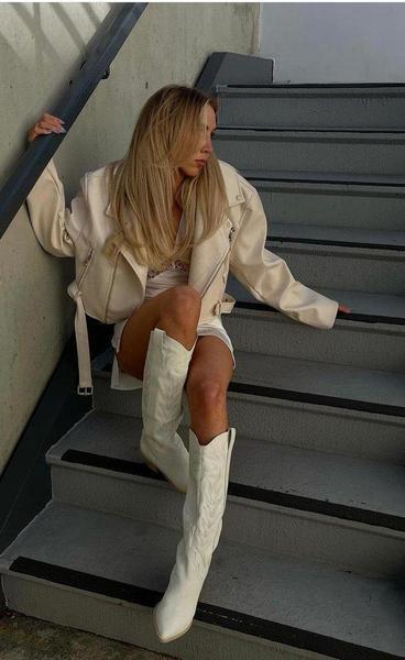 eba25450-ccfc-43c5-a06c-a16f3fa05010